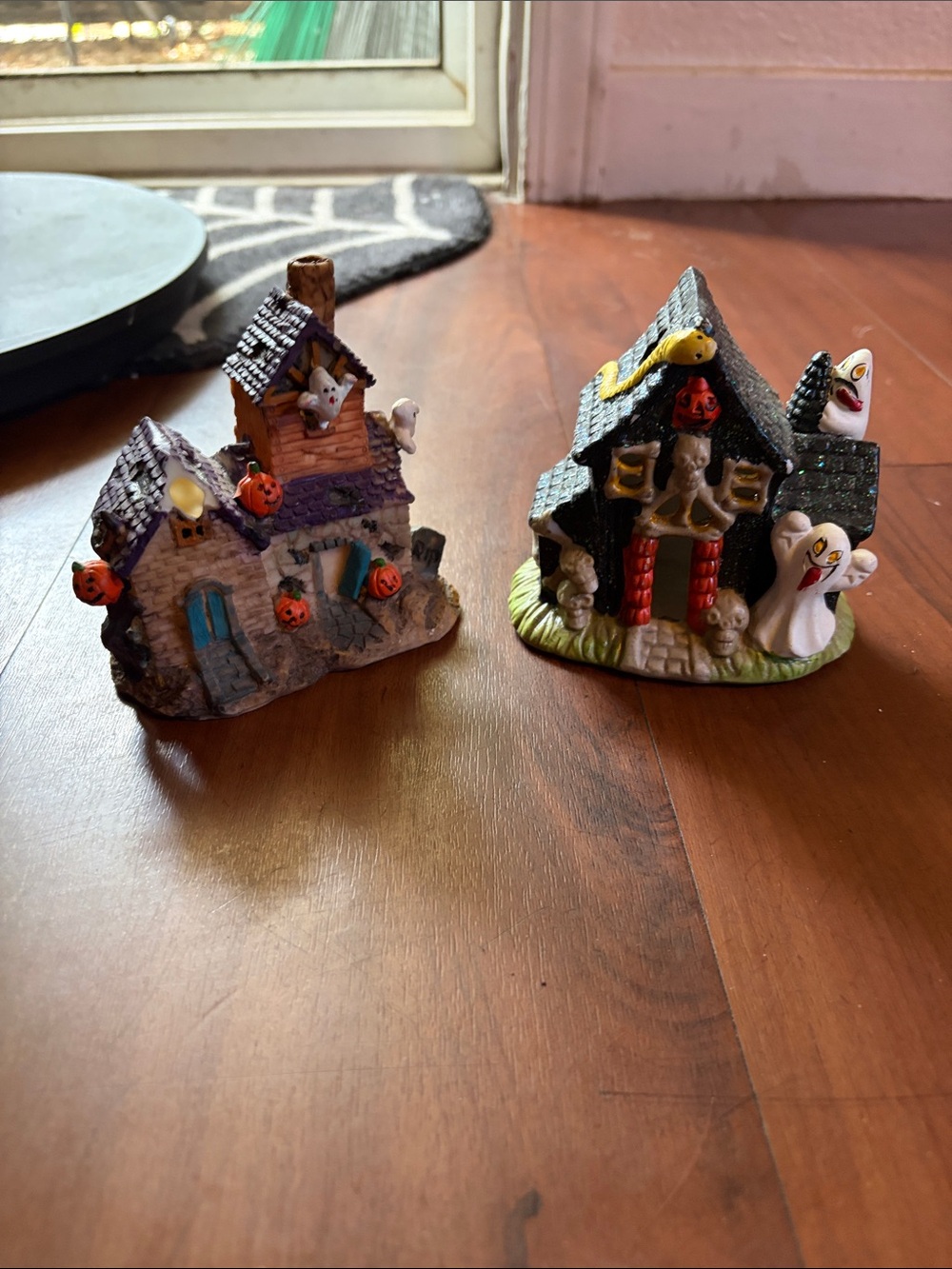 Halloween Haunted House Ceramic Decorative Figurine Set - Purple & Black